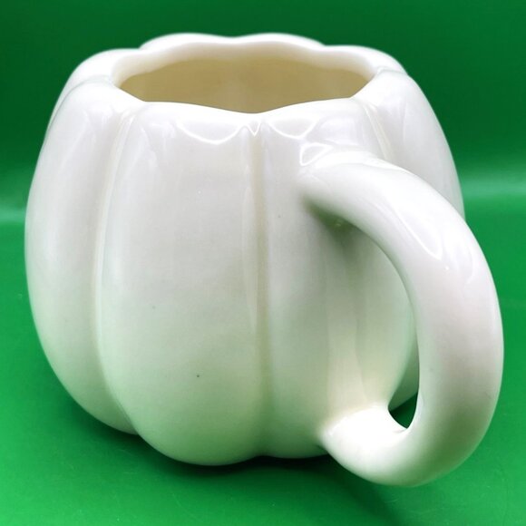 Seasonal White Pumpkin Mug Fall Autumn 16.9oz Ceramic Gourd Coffee Cocoa Cup - Picture 2 of 9